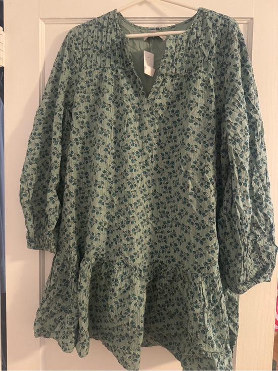 LOFT Dresses & Skirts - NWT Loft Green Dress